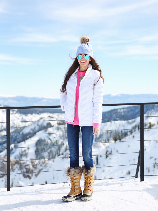 Winter outfit inspiration sorel boots north face jacket-10.jpg