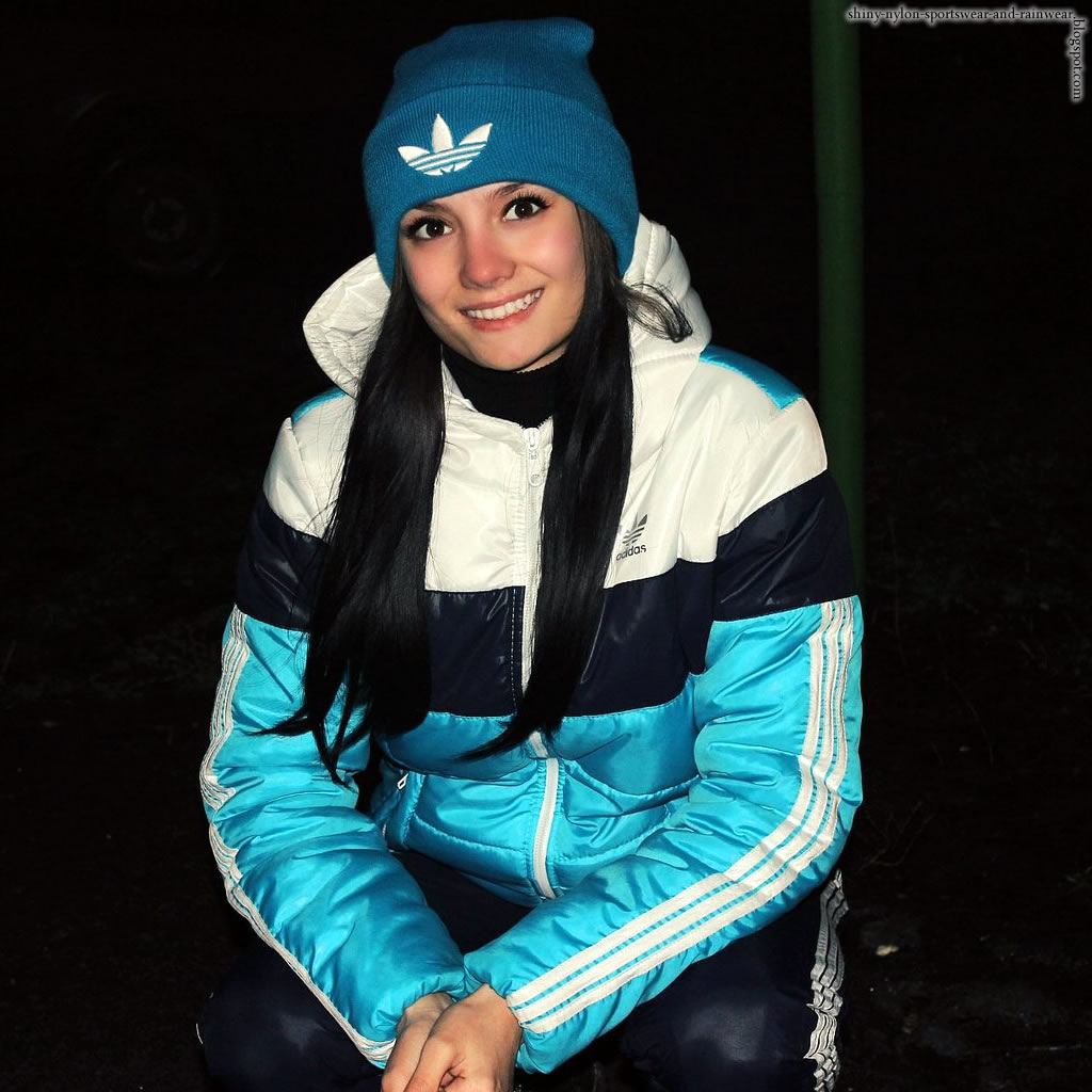 womens-warm-adidas-padded-winter-suit.jpg